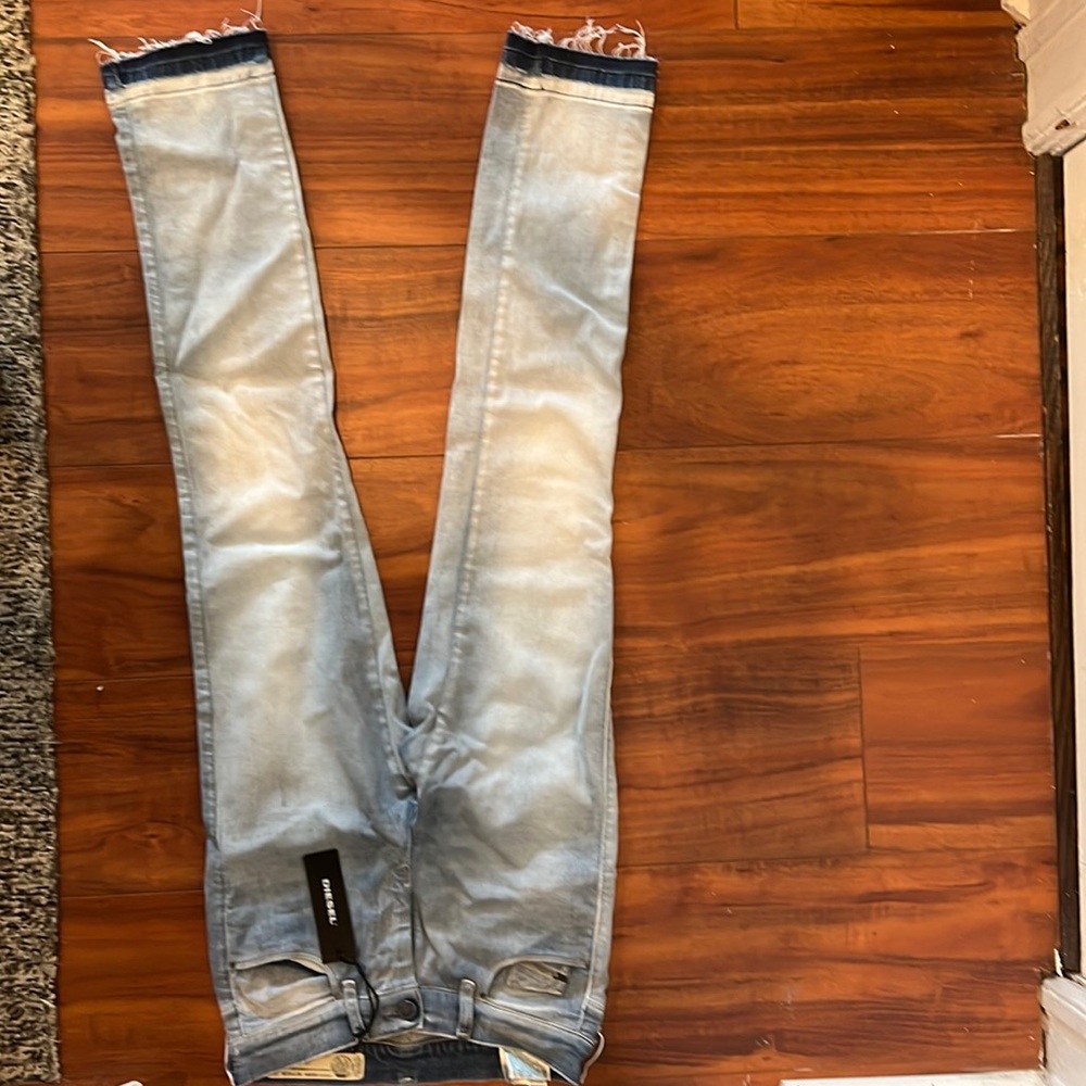 Brand new with tags Diesel jeans sz 25 slim fit